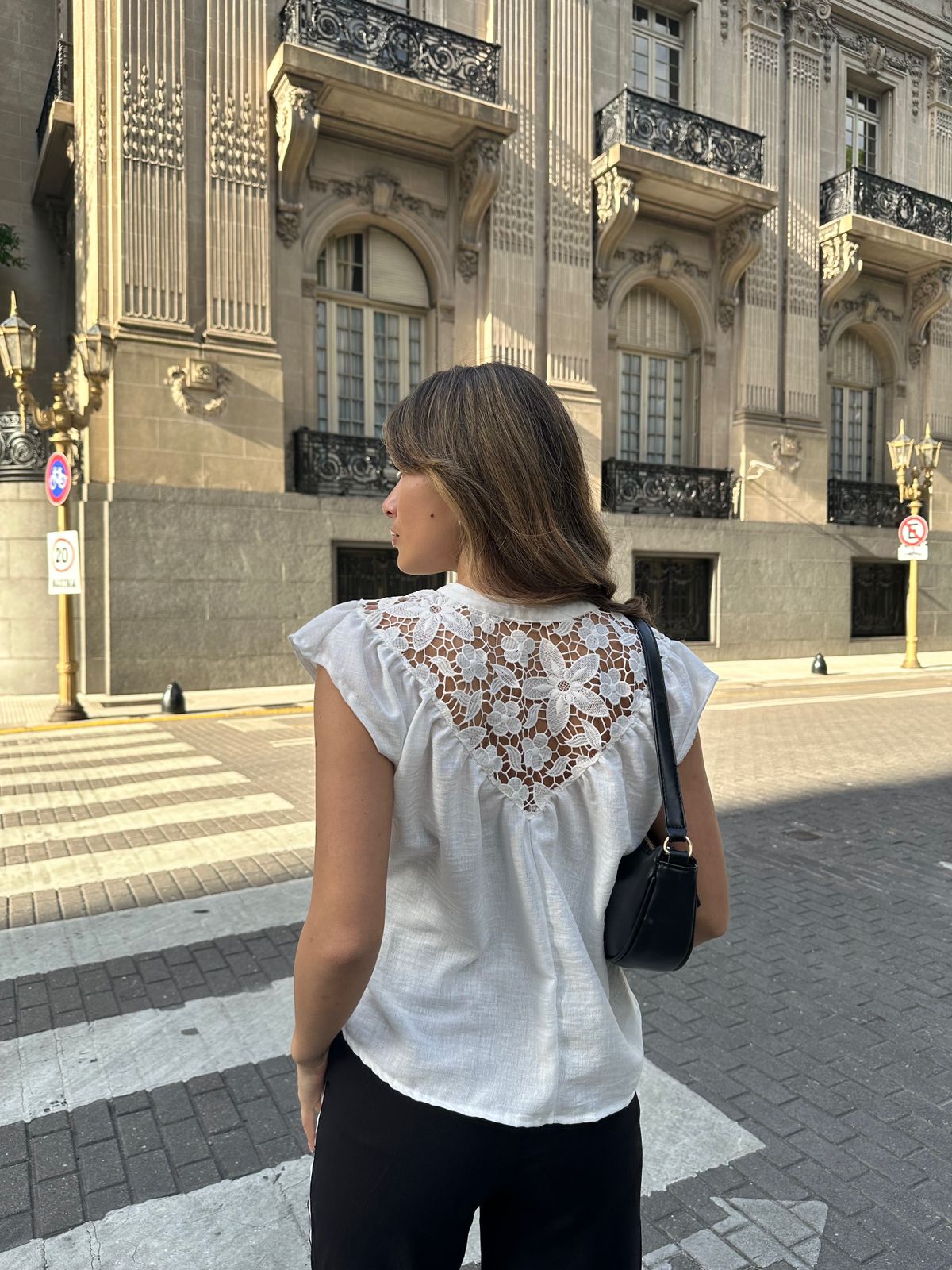 Blusa lino guipiure 