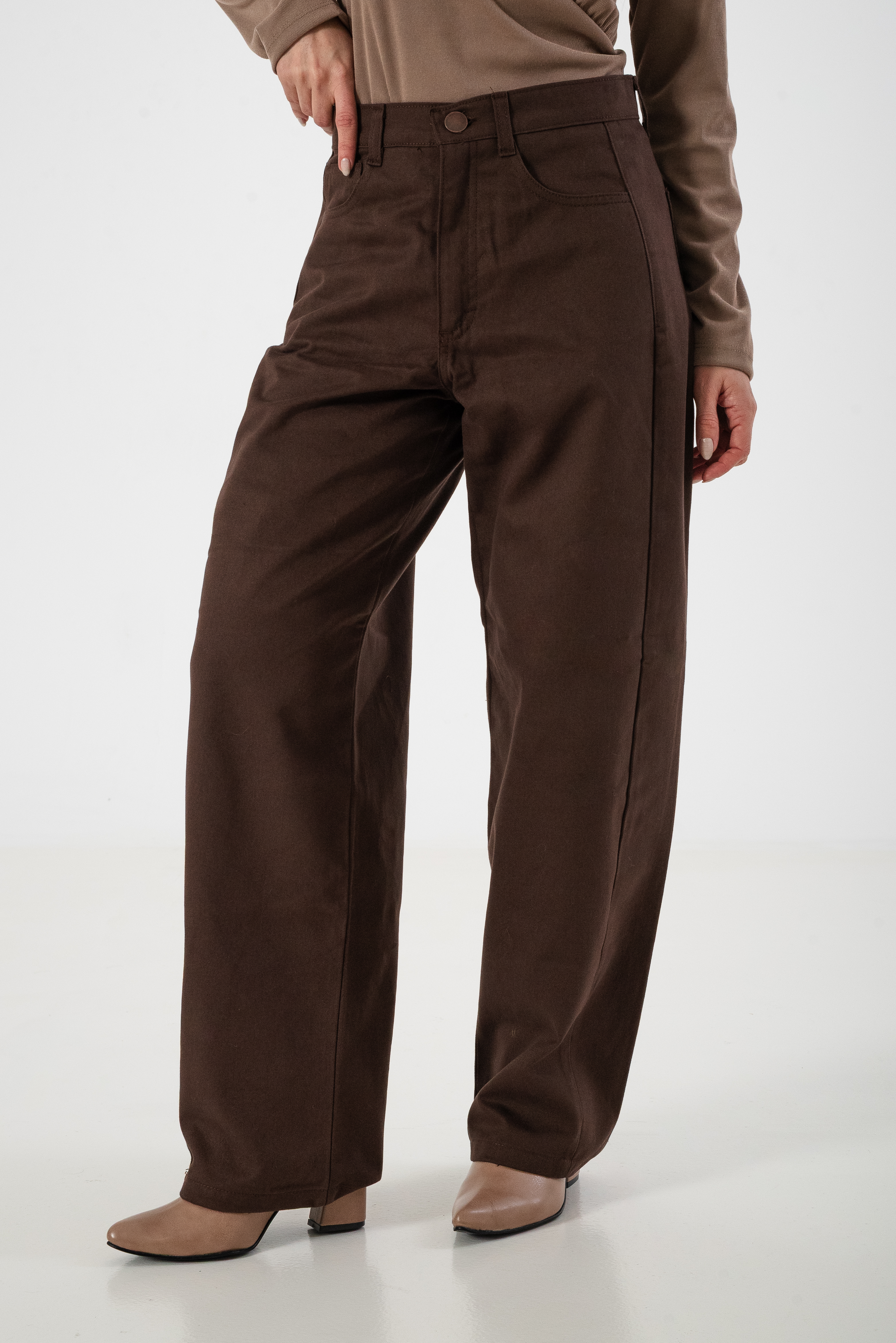 Pantalón gabardina baggy
